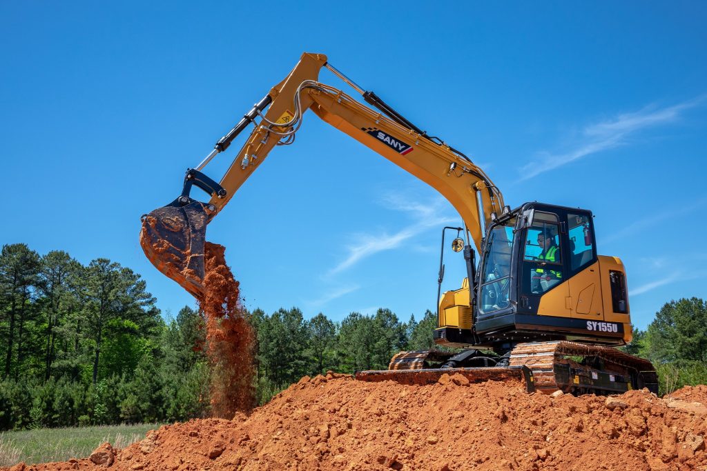 SY155U__0001_SANY_Excavator_SY155U_side-view-dump_PRESS-NEW